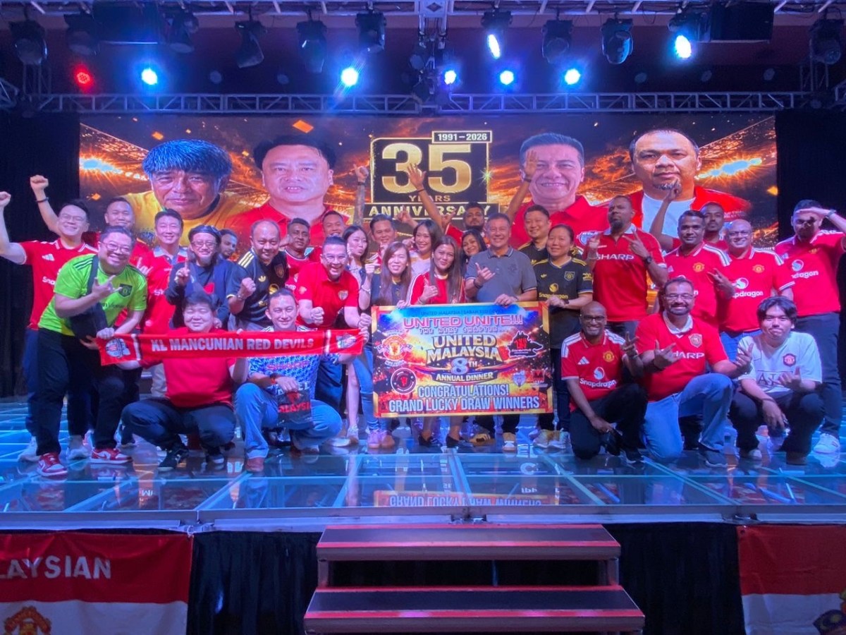 15 fans win Old Trafford trips at United Malaysia dinner